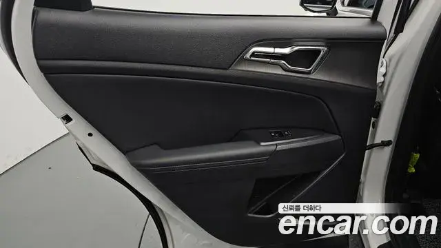 Kia Sportage 2025 — Photo 9/34