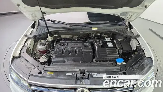 Volkswagen Tiguan Allspace 2018 — Photo 3/20