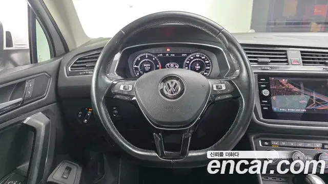 Volkswagen Tiguan Allspace 2018 — Photo 7/20