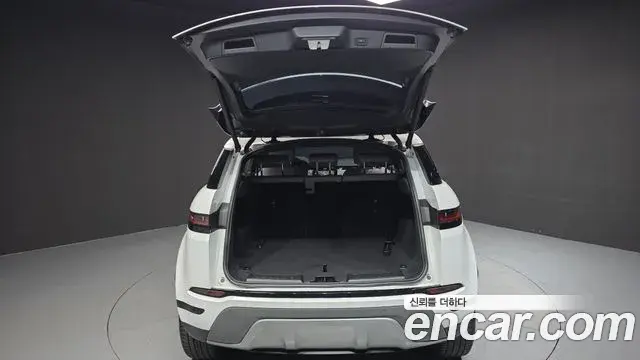 Land Rover Range Rover Evoque 2022 — Şəkil 27/35