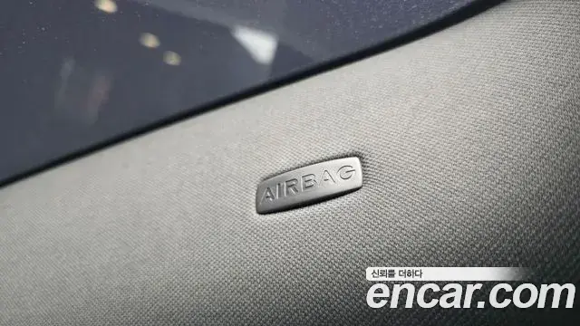 Land Rover Range Rover Evoque 2022 — Şəkil 23/35