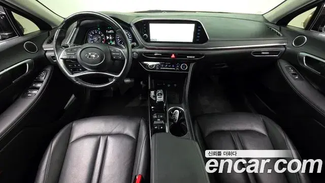 Hyundai Sonata 2022 — Фото 6/20