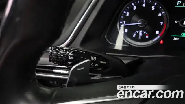 Hyundai Sonata Hybrid 2022 — Photo 6/30