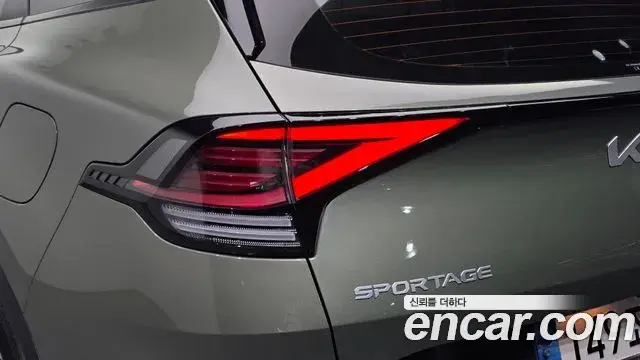 Kia Sportage 2021 — Photo 10/30