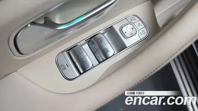 Mercedes-Benz GLS-Class 2023 — ფოტო 6/43