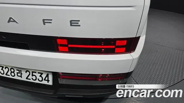 Hyundai Santa Fe 2026 — Şəkil 28/38