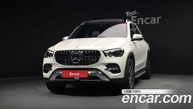 Mercedes-Benz GLE-Class 2026 — Фото 3/20
