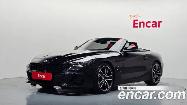 BMW Z4 2025 — Фото 1/20