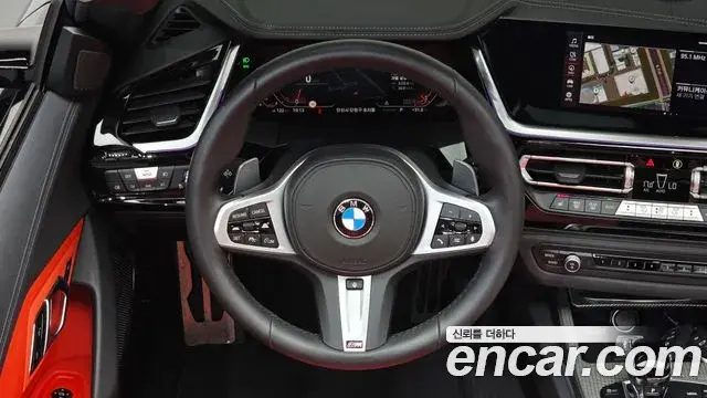 BMW Z4 2025 — Фото 12/20