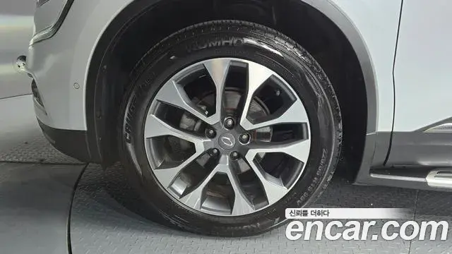 Renault Samsung QM6 2019 — ფოტო 14/31
