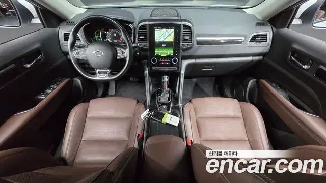 Renault Samsung QM6 2019 — ფოტო 18/31