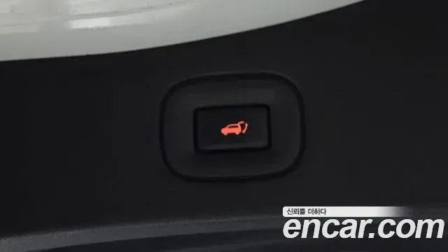 Renault Samsung QM6 2019 — ფოტო 28/31
