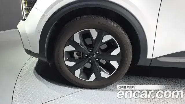 Kia Sportage 2022 — Фото 5/20
