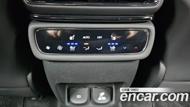 Genesis GV80 Coupe 2025 — Şəkil 25/33