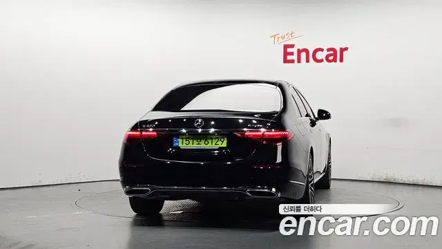 Mercedes-Benz S-Class 2023 — Şəkil 10/41