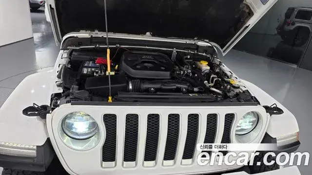 Jeep Wrangler 2020 — Фото 6/20
