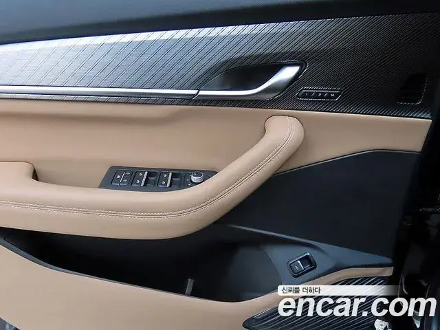 Renault Samsung Grand Koleos 2025 — Фото 13/20
