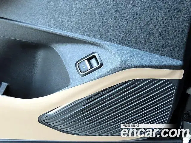 Renault Samsung Grand Koleos 2025 — Фото 15/20