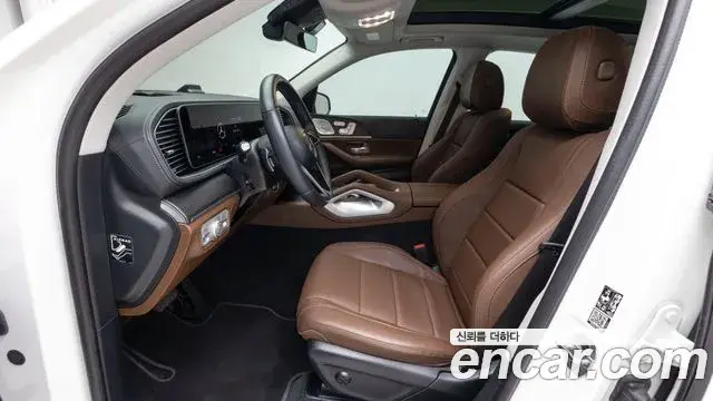 Mercedes-Benz GLE-Class 2023 — Фото 8/19