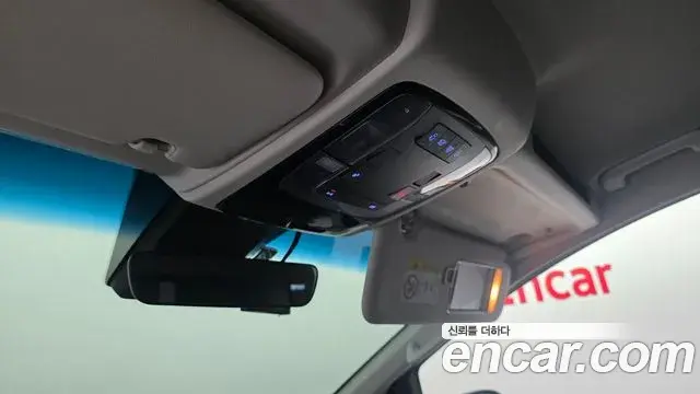 Hyundai Staria 2024 — Фото 16/20