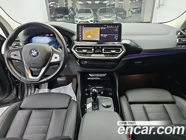 BMW X4 2023 — Фото 10/18