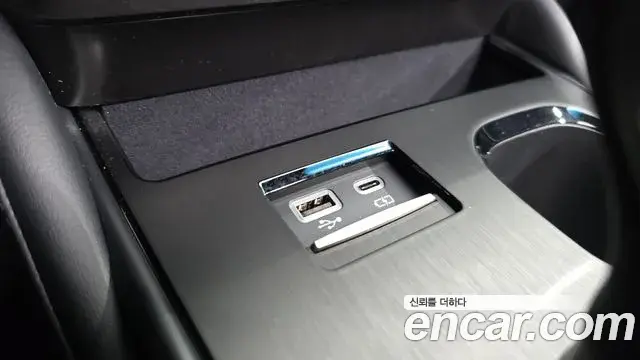 Lexus ES300h 2025 — Şəkil 34/46
