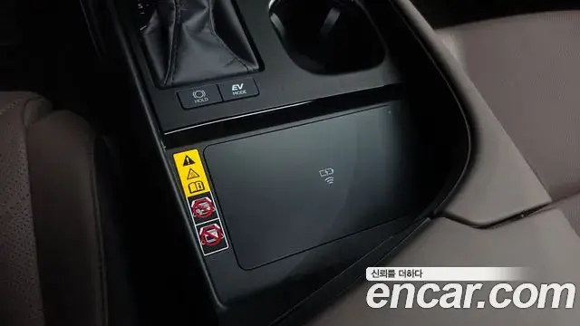 Lexus ES300h 2025 — Şəkil 37/46