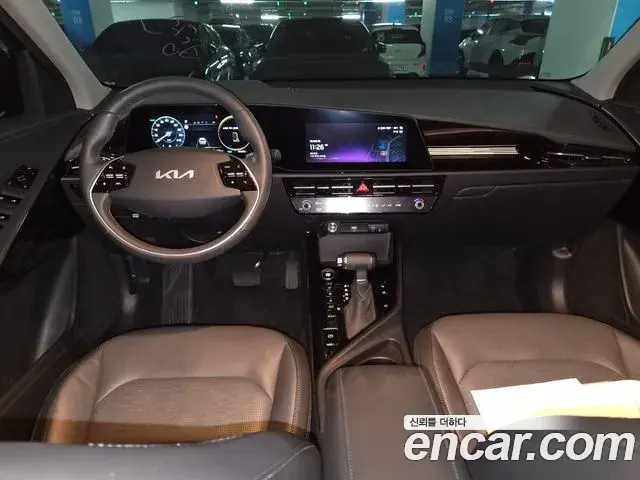 Kia Niro 2022 — ფოტო 9/9