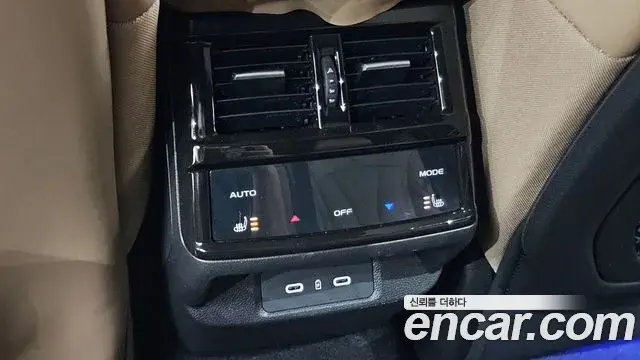 Renault Samsung Grand Koleos 2025 — Photo 24/33