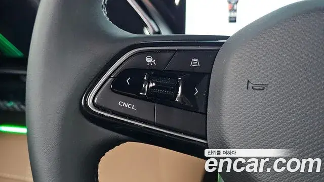 Renault Samsung Grand Koleos 2025 — Photo 3/33