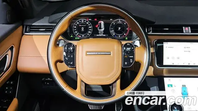 Land Rover Range Rover Velar 2018 — Photo 10/20