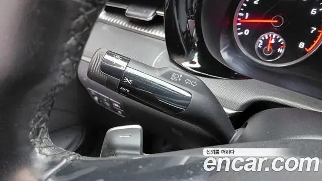 Kia K5 2023 — Photo 2/29