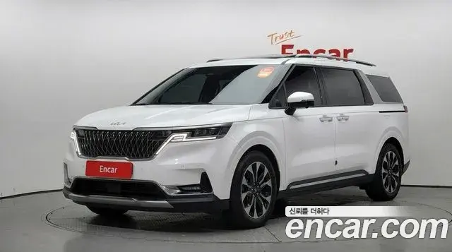 Kia Carnival 2022 — Photo 1/20