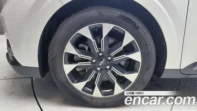 Kia Carnival 2022 — Photo 5/20
