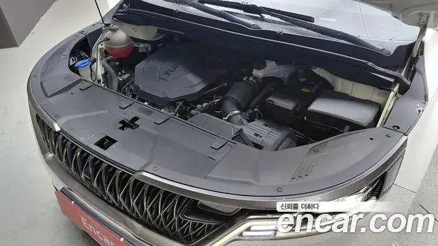 Kia Carnival 2022 — Photo 6/20