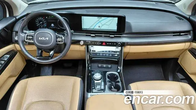Kia Carnival 2022 — Photo 7/20