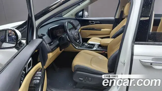 Kia Carnival 2022 — Photo 10/20