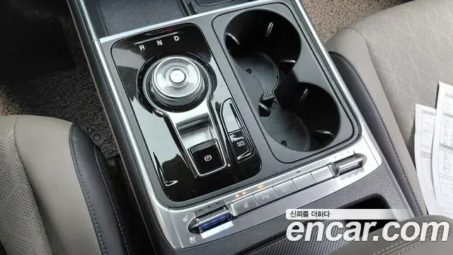 Kia Carnival 2024 — Фото 9/20