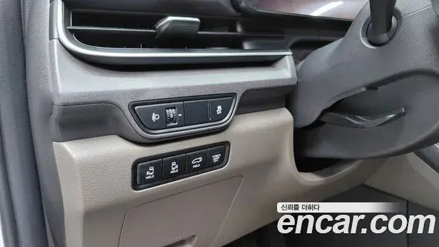 Kia Carnival 2024 — Şəkil 21/31