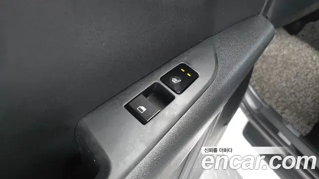 Kia Niro 2022 — Фото 20/20