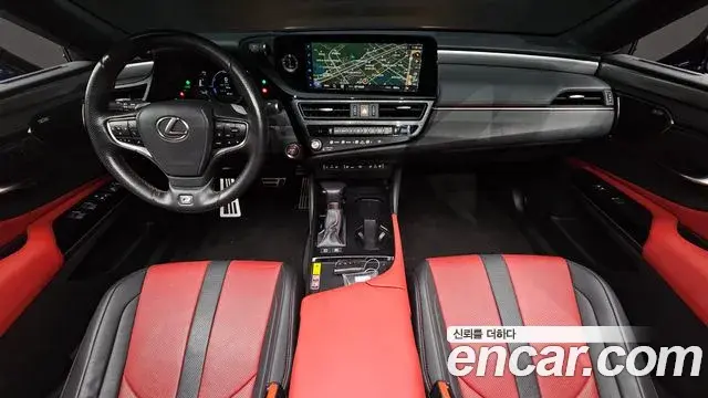 Lexus ES300h 2022 — Şəkil 15/30