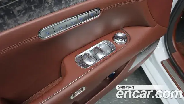 Genesis G90 2022 — Фото 15/20