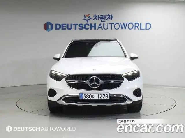 Mercedes-Benz GLC-Class 2024 — Фото 2/20