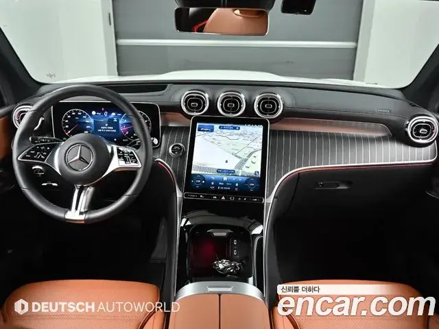 Mercedes-Benz GLC-Class 2024 — Фото 6/20
