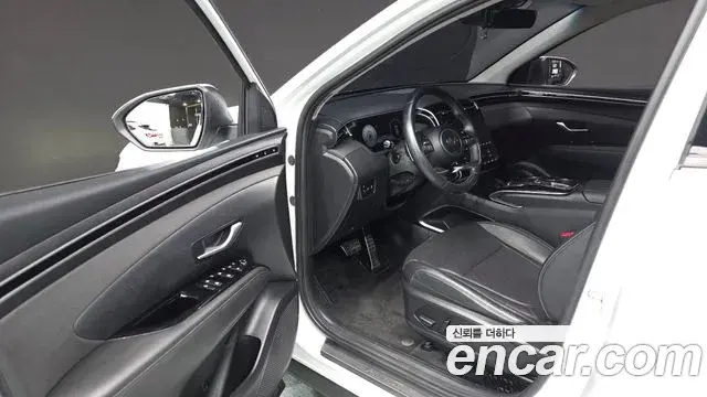 Hyundai The New Tucson 2022 — Фото 8/20