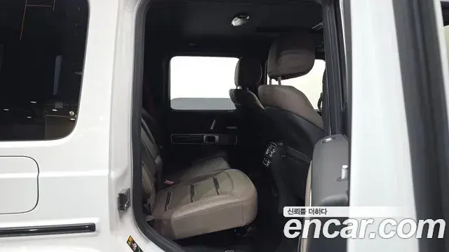 Mercedes-Benz G-Class 2024 — ფოტო 10/20