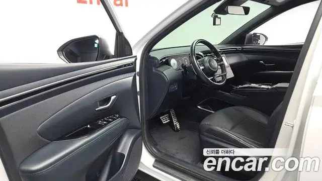 Hyundai The New Tucson 2023 — Фото 10/20