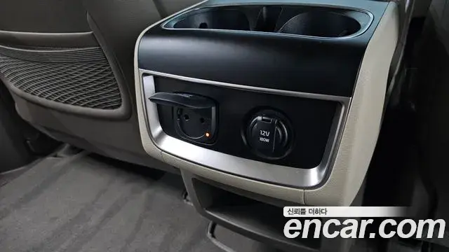 Kia Carnival 2026 — Şəkil 13/36