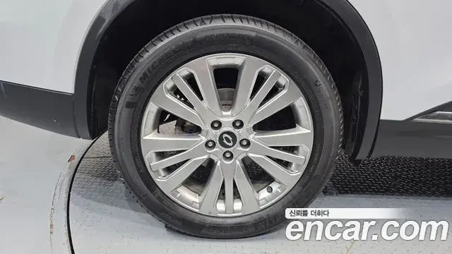 Renault Samsung QM6 2021 — ფოტო 26/32
