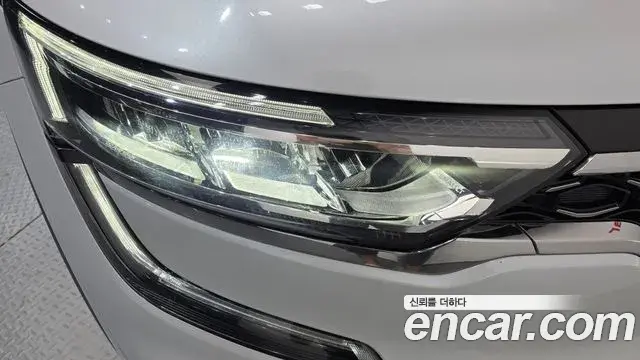 Renault Samsung QM6 2021 — ფოტო 2/32